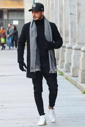 foulard-masculin-comment-porter-avec-manteau-long-casquette-baseball